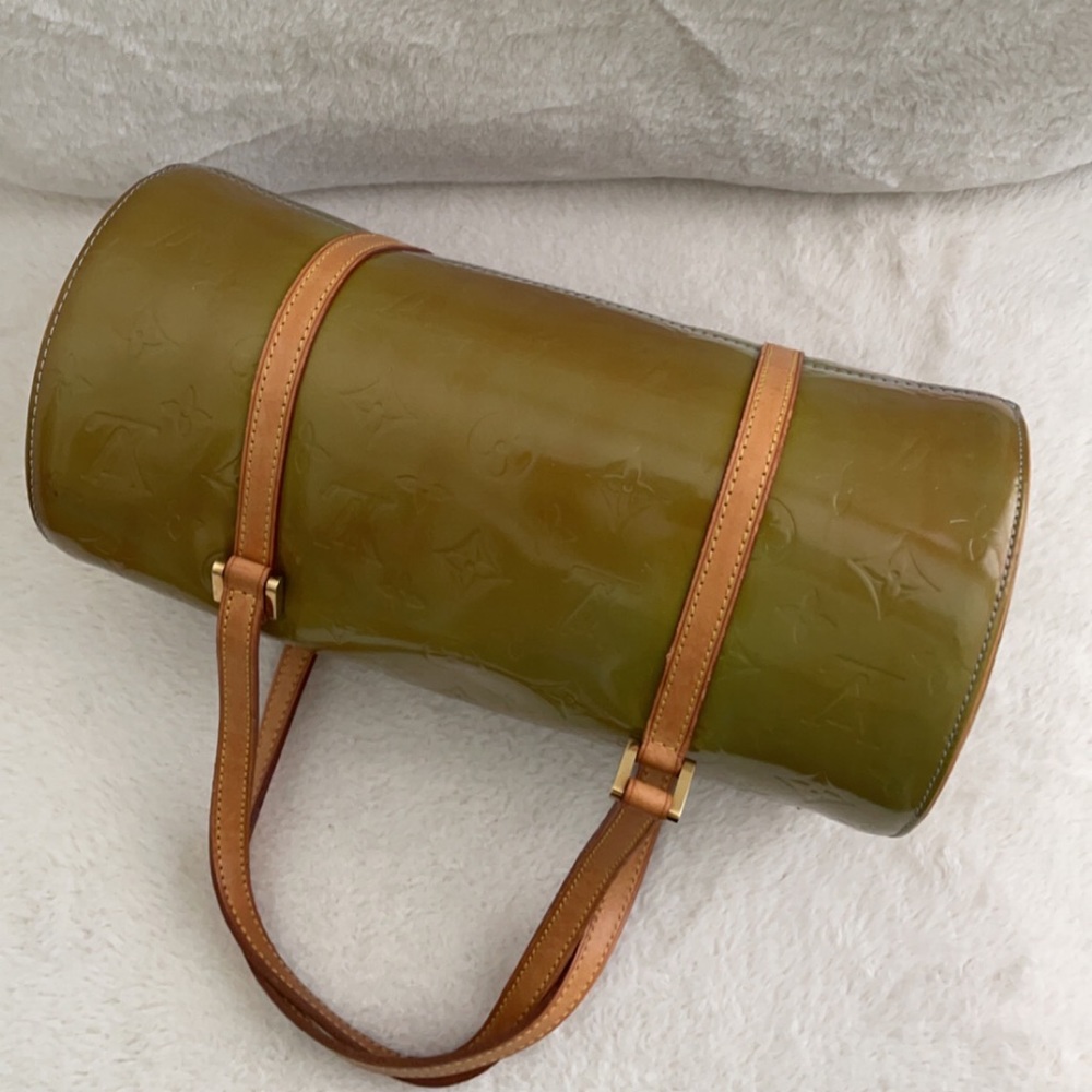 LOUIS VUITTON VERNIS BEDFORD GREEN PAPILLION